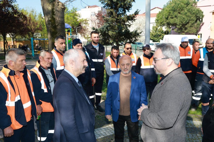 Gebze Belediyesi’nin Bahar Temizliği Devam Ediyor