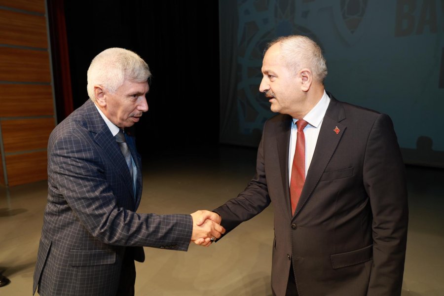 Gebze Belediyesi’nde Personel Bayramlaşması Gerçekleştirildi