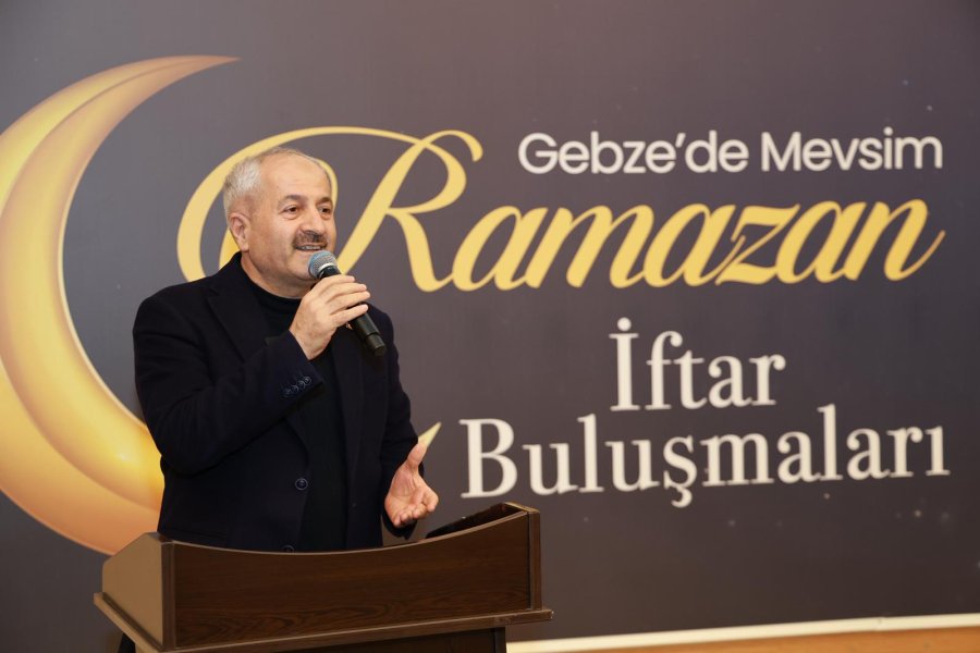 BAŞKAN BÜYÜKGÖZ, İFTAR SOFRASINDA GENÇLERLE BİR ARAYA GELDİ