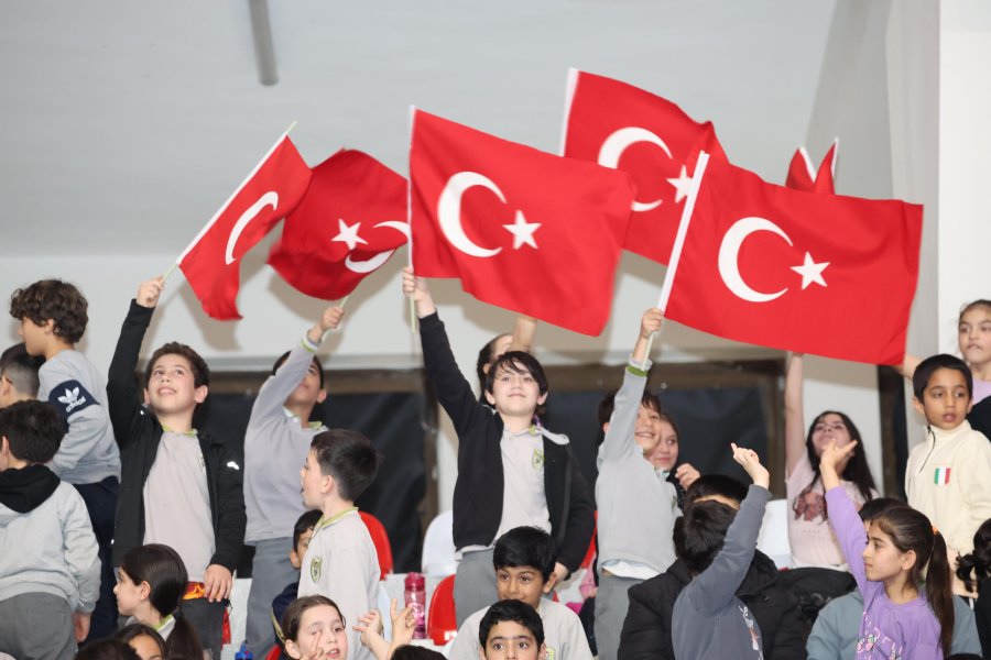 Gebze’nin “Efeleri” Şampiyonluk Kupasına Kavuştu