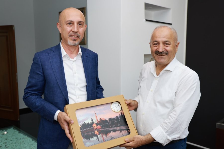 Başkan Büyükgöz LGS Birincilerini Ağırladı