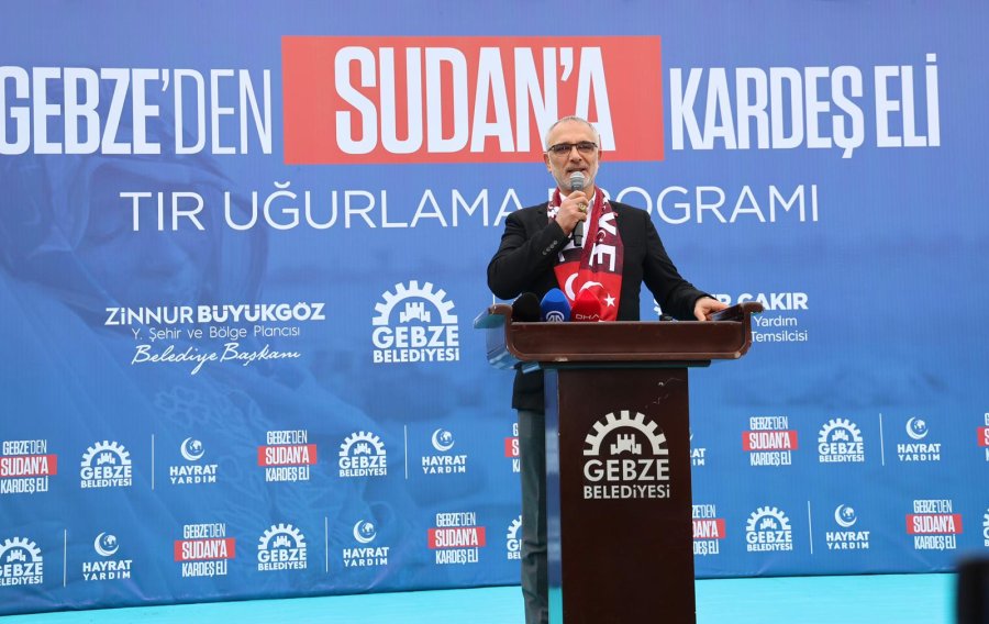 Gebzeden Sudana 10 Tırlık Kardeşlik Köprüsü: İnsani Yardım Konvoyu Dualarla Uğurlandı