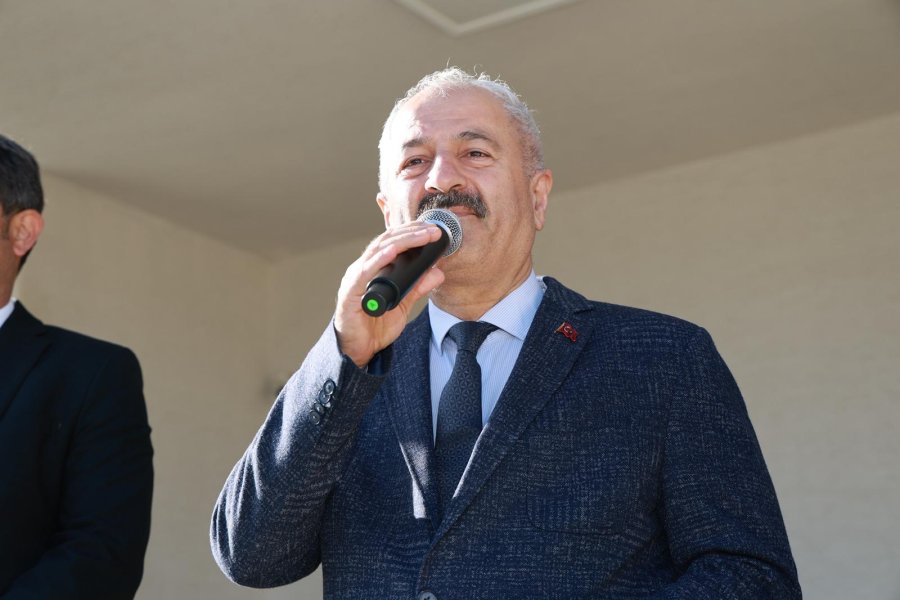 İbn-i Sina MTAL’de Bayrak Töreni