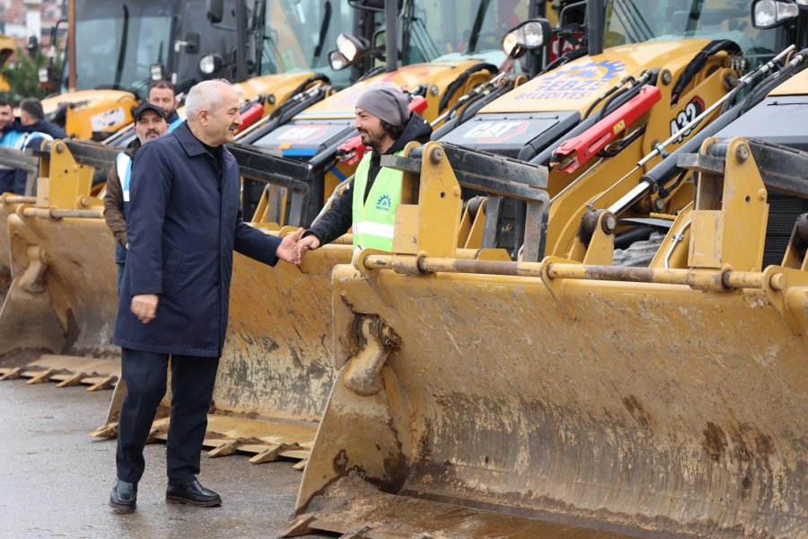 Kar Uyarısının Ardından Gebze Belediyesi Sahada