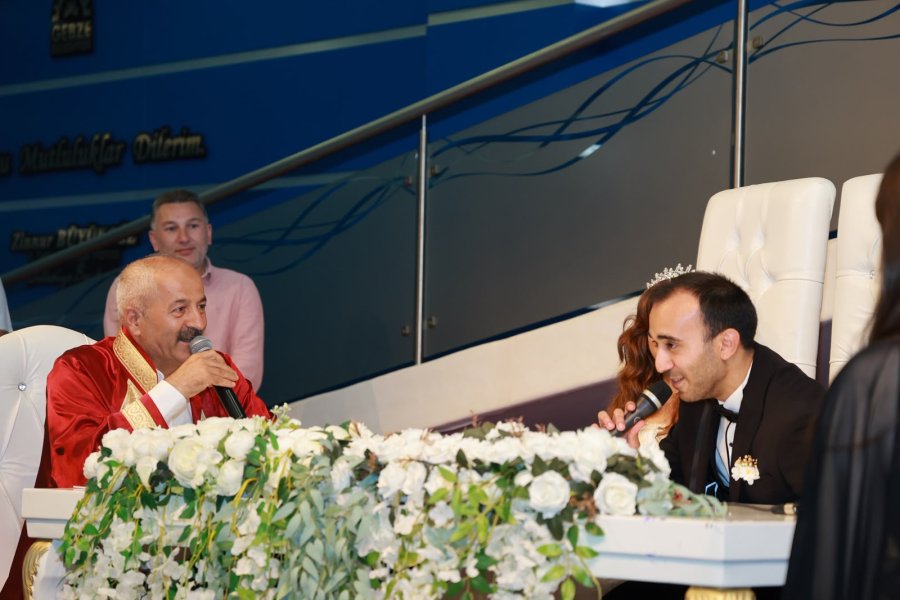 Başkan Büyükgöz, Sultan II. Abdülhamid Han’ın Torununun Nikahını Kıydı
