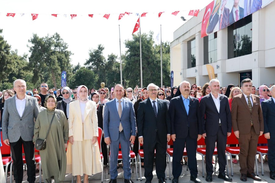 GESMEK Yılsonu Sergisi Açıldı