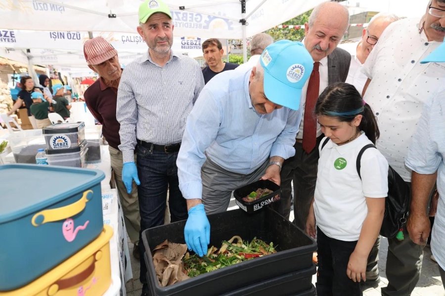 Gebze’de ‘Çevreni Koru Geleceğe Hayat Ver’ Şenliği