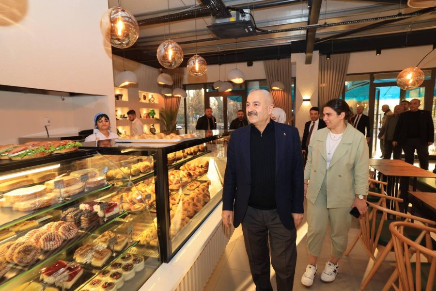 Güzide Kafe GTÜ’de Açıldı