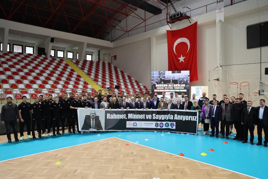 Başkan Yardımcısı Dursun Ali Arslan Anısına Voleybol Turnuvası