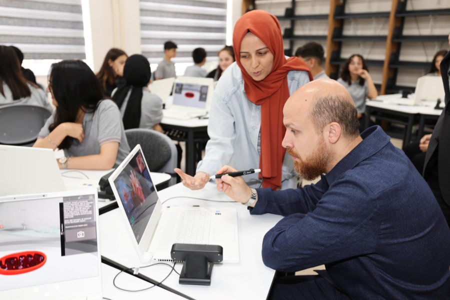 Erdoğan’dan Güzide Gençlik Ziyareti