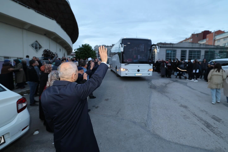 Hacı Adaylarını Başkan Büyükgöz Uğurladı