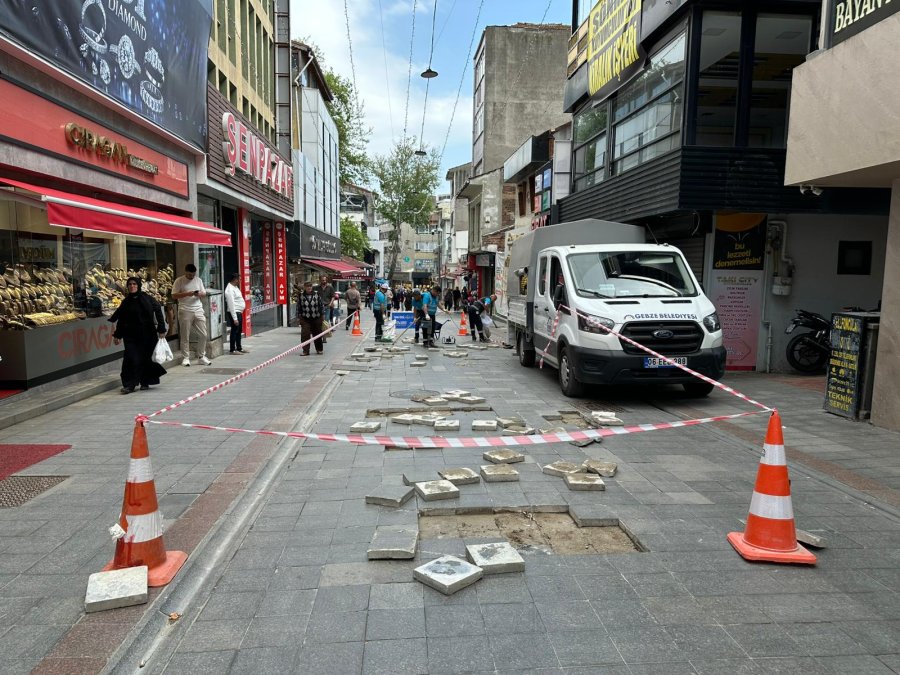 Eskiçarşı’da Parke Yenileme Çalışması