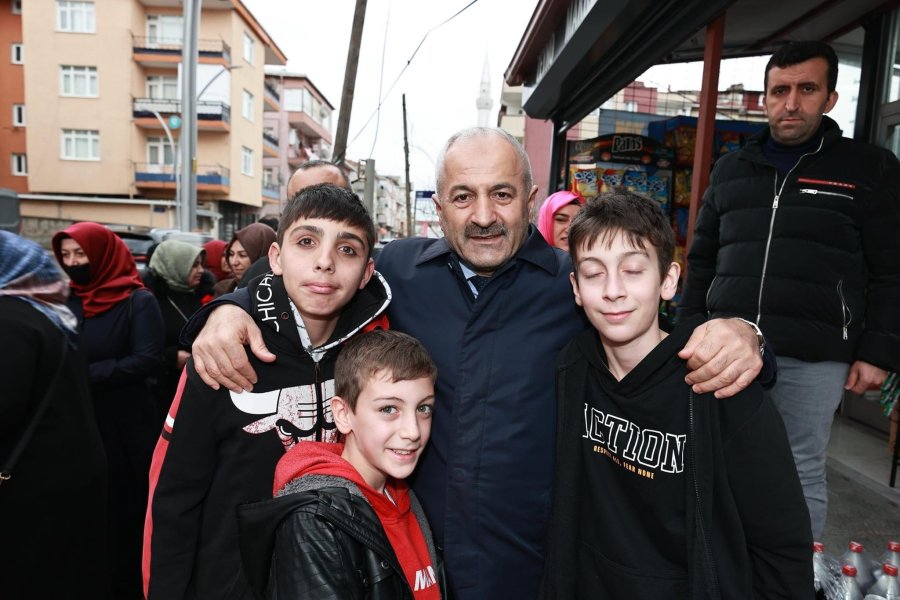 Cumhur İttifakı Başkan Adayı  Büyükgöz Gebzeyi Adım Adım Dolaşıyor