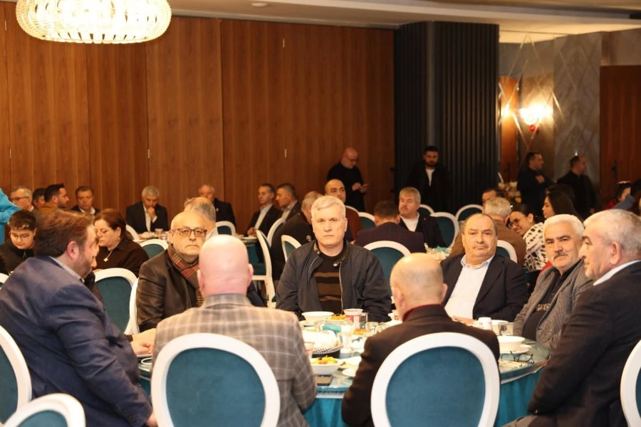 Başkan Büyükgöz İftar Programında Ağırlıyor