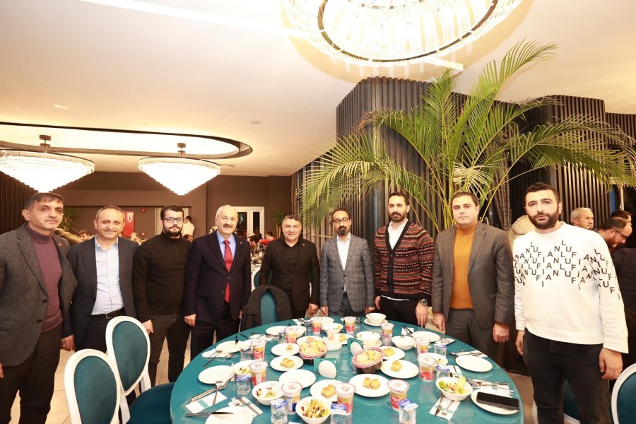 GBB BAŞKANLARI BASINI;  10 OCAK ÇALIŞAN GAZETECİLER GÜNÜNDE AĞIRLADI 