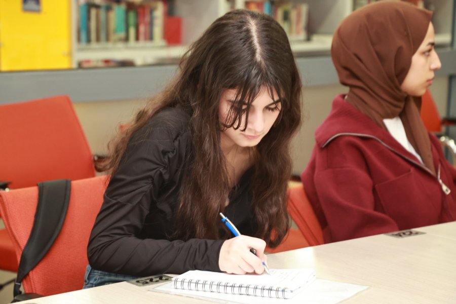 Bir Öyküsün Sen Atölyesinden Türkiye Birinciliği Gururu