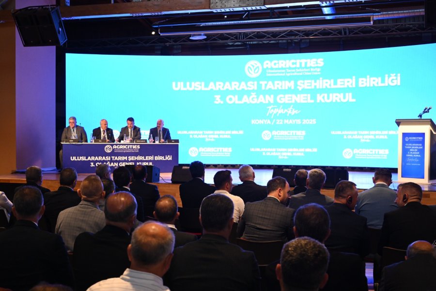 Gebze Belediye Başkanı Zinnur Büyükgöz, AGRİCİTİES Denetim Kurulu Başkanlığına Seçildi