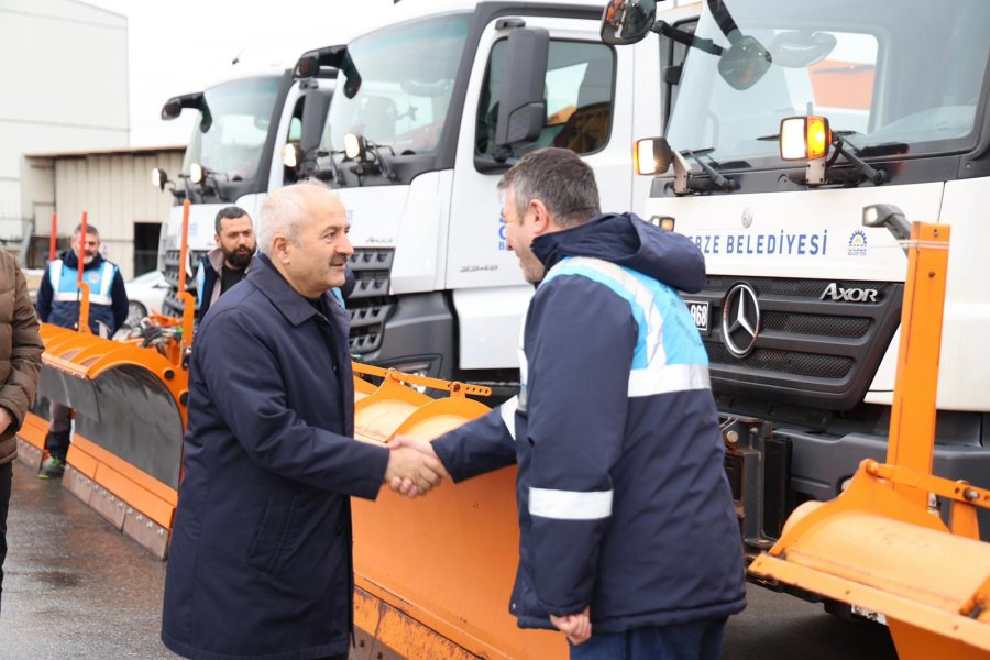 Kar Uyarısının Ardından Gebze Belediyesi Sahada