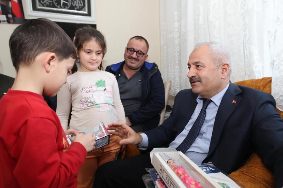 Cumhur İttifakı Adayı Büyükgöz, İnönü’yü Turladı 