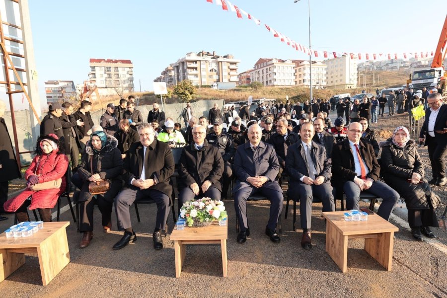 Şehit Polis Faruk Aslan’ın Adı Gebze’de Yaşatılacak
