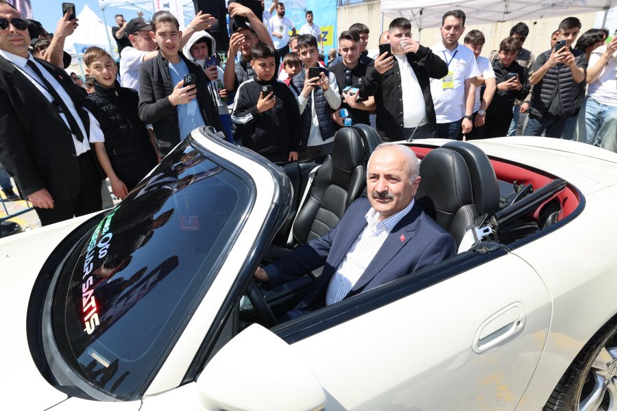 Gebze’de Modifiyeli Araçlar Festivali Yapıldı