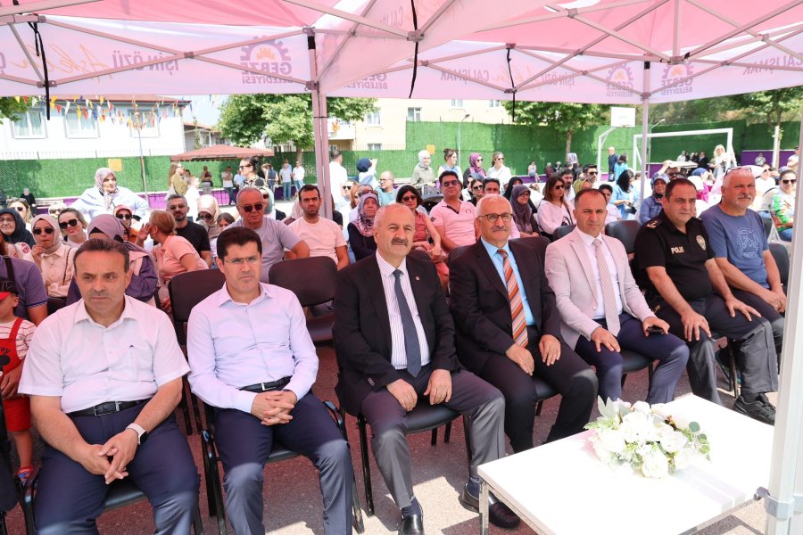 Başkan Büyükgöz karne törenine katıldı