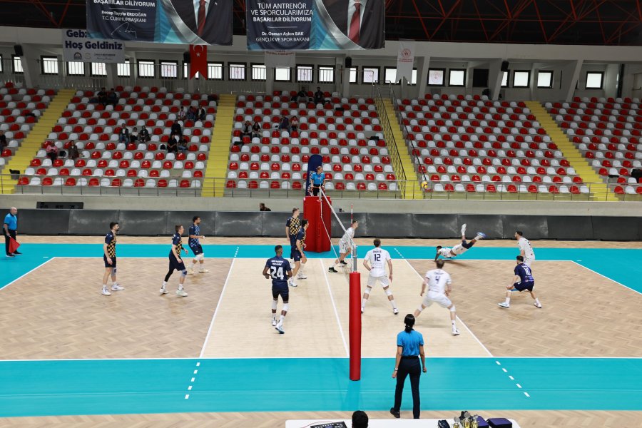Başkan Yardımcısı Dursun Ali Arslan Anısına Voleybol Turnuvası