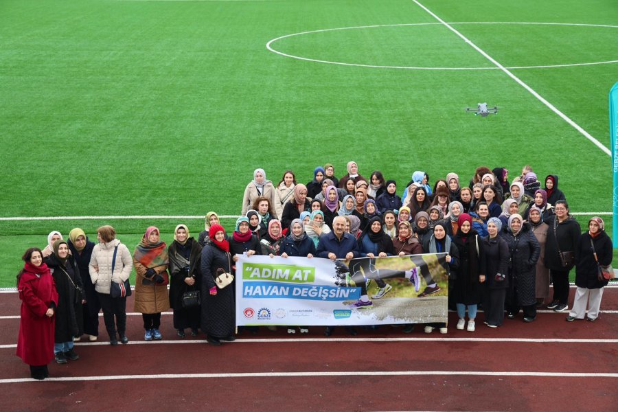 BAŞKAN BÜYÜKGÖZ: “SPOR HER YAŞTA HAYATIN VAZGEÇİLMEZİDİR”