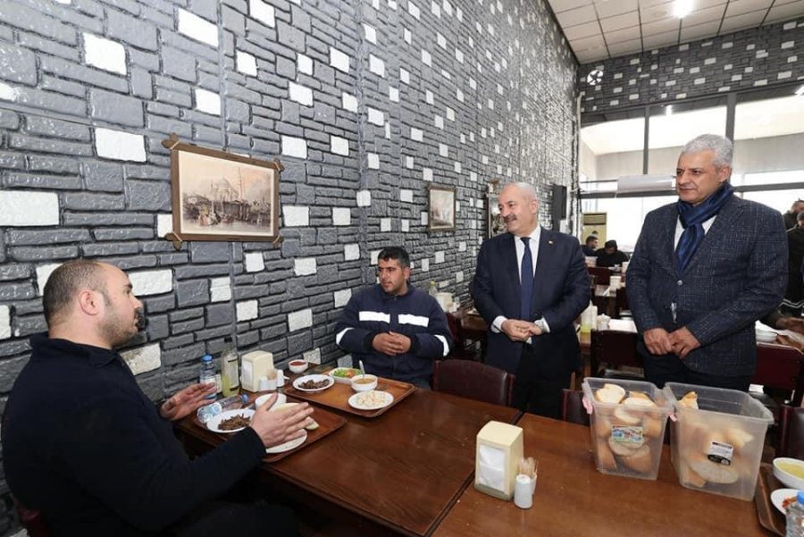 Başkan Adayı Büyükgöz K. Sanayi Esnafını Gezdi  