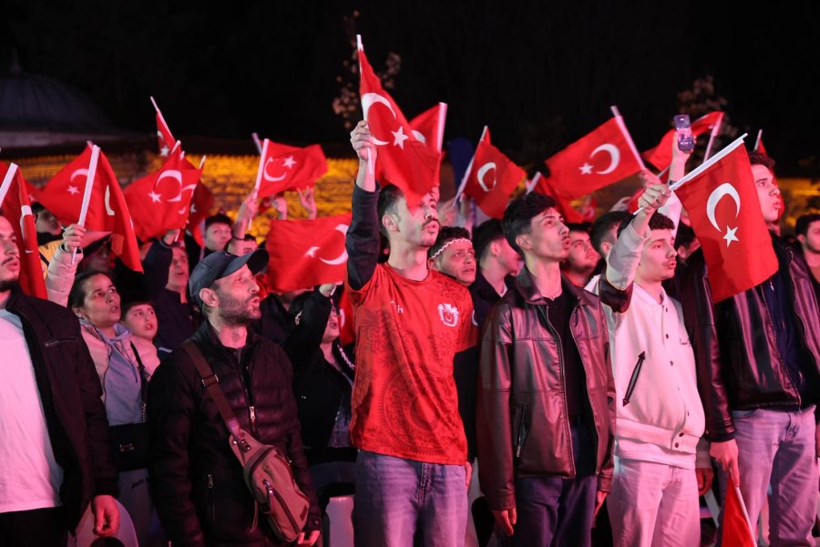 Tarihi Zafer Gebze Kent Meydanı’nda Coşkuyla Kutlandı