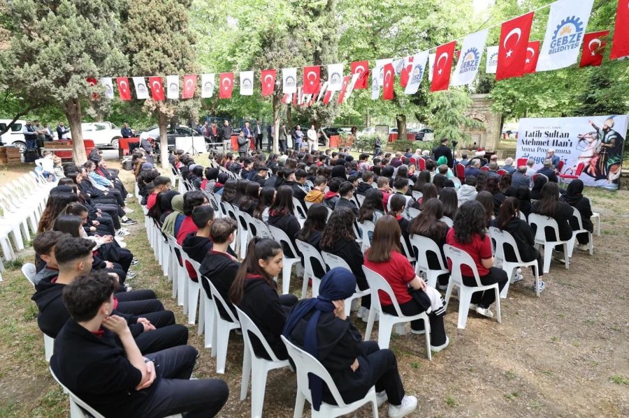 Fatih Sultan Mehmet Han Hünkar Çayırı’nda Anıldı