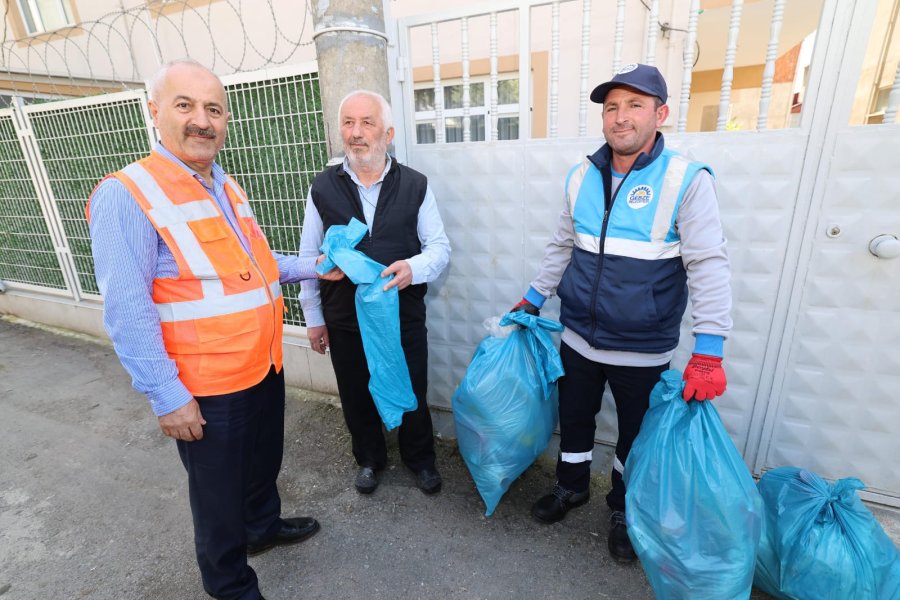 Gebze’de öğrencilerden “Sıfır Atık” Projesine destek yürüyüşü