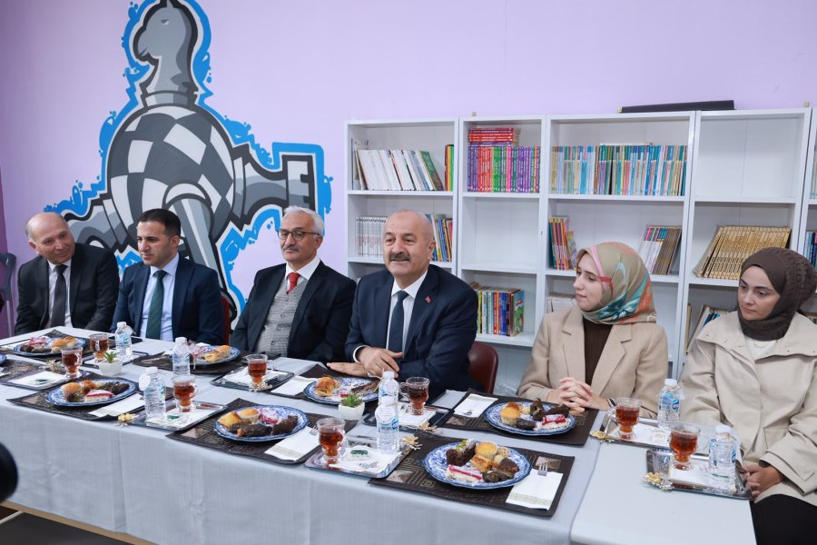 Gebze Okur Projesi Kapsamında Veli ve Öğretmenlerle Buluşma
