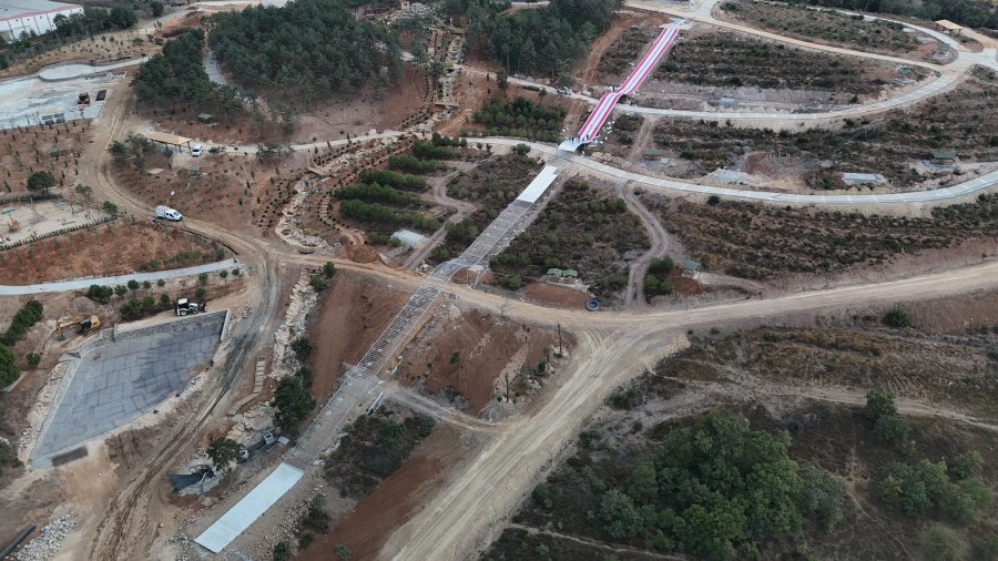 Gebze, Mor-Beyaz Dev Kaydırakla Eğlencenin Merkezi Olacak