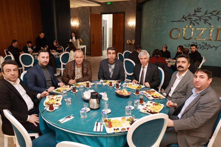 Başkan Büyükgöz Yerel Basınla Buluştu