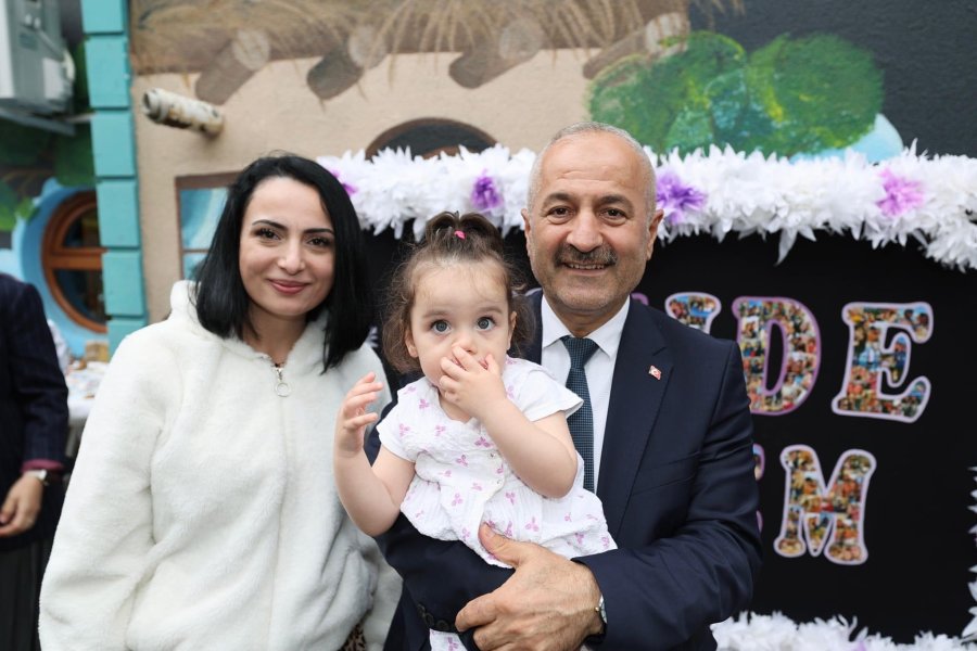 Güzide Kreşte Anneler Günü Özel Etkinliği