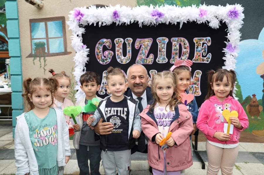 Güzide Kreşte Anneler Günü Özel Etkinliği