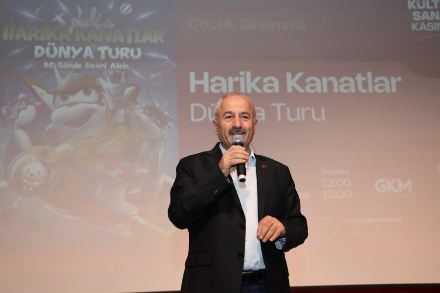 Gebze Belediyesinden Ara Tatil Etkinliği: “Harika Kanatlar Dünya Turu” Çocuklarla Buluştu