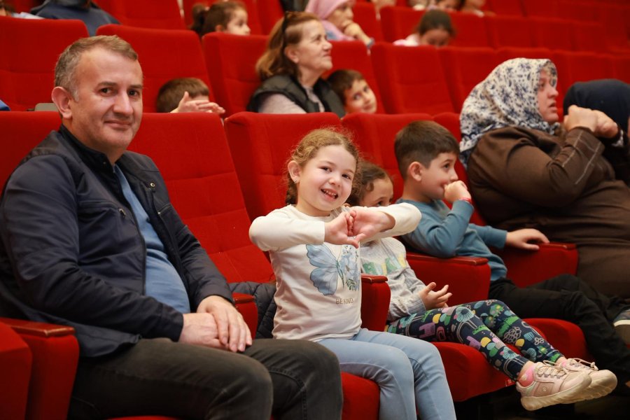 Başkan Büyükgöz Çocuklarla GKM’de Buluştu