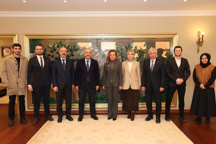 Başkan Büyükgöz Safranbolu Belediye Başkanı Elif Köse’yi Ağırladı