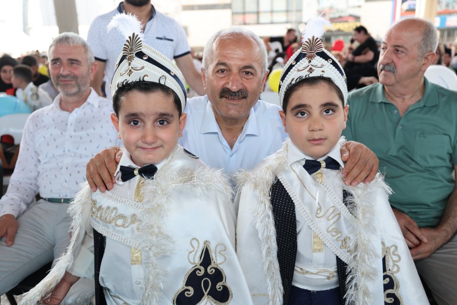 Gebze’de Geleneksel Sünnet Şöleni