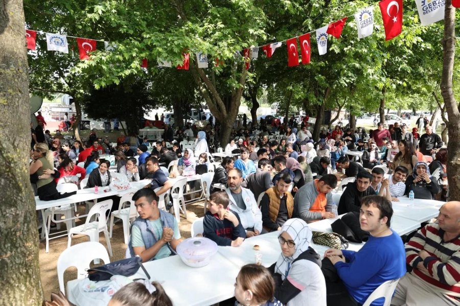 Hünkar Çayırı’nda  ENFEST Coşkusu