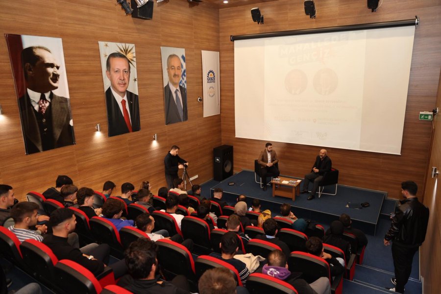 Başkan Büyükgöz Gençlerle Buluştu