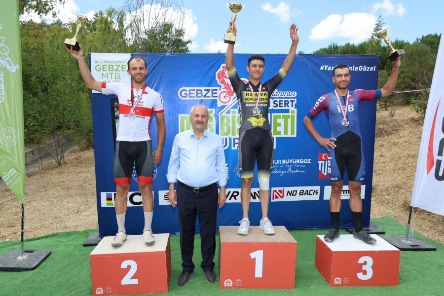 Gebze Uluslararası Dağ Bisikleti Kupası’nda Nefesler Kesildi