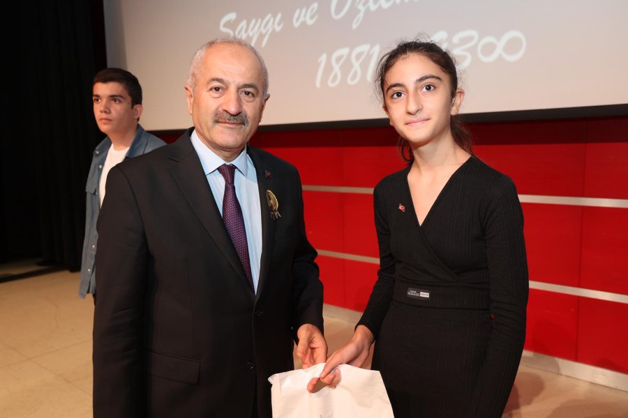 Gebze Atasını Saygıyla Andı 