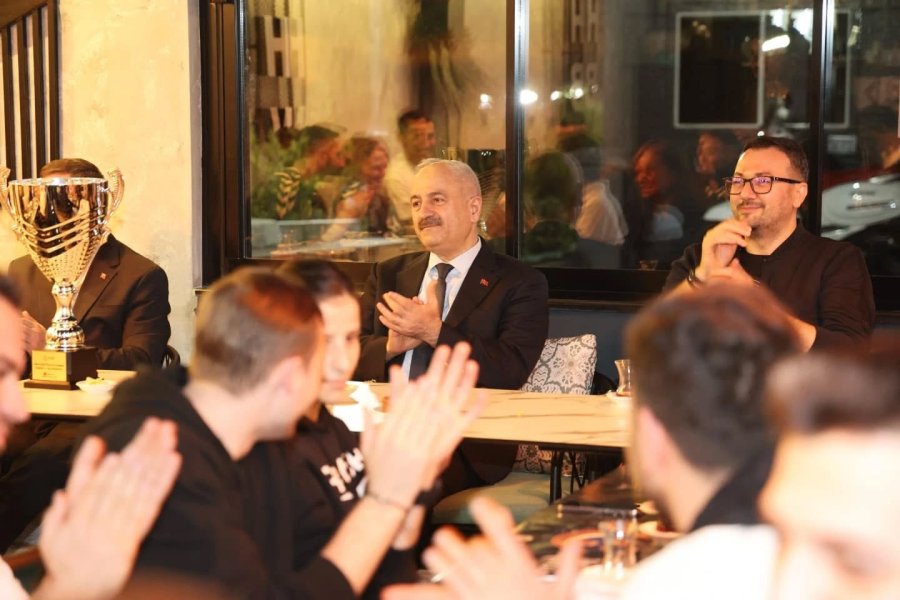 Başkan Büyükgöz Şampiyonları İftarda Ağırladı