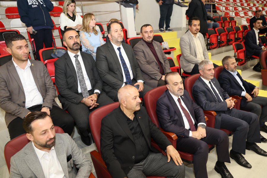 Başkan Yardımcısı Dursun Ali Arslan Anısına Voleybol Turnuvası