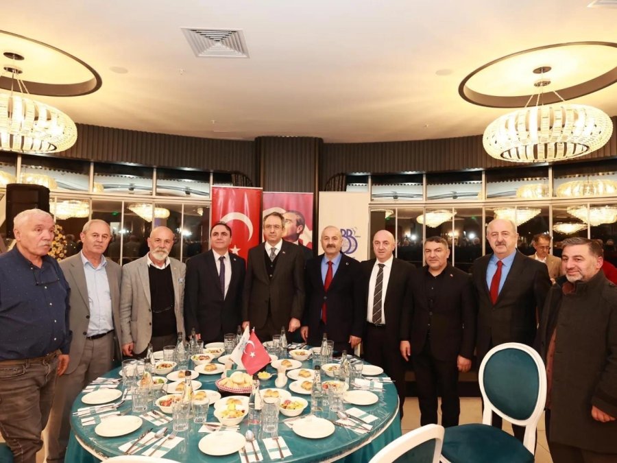 GBB BAŞKANLARI BASINI;  10 OCAK ÇALIŞAN GAZETECİLER GÜNÜNDE AĞIRLADI 