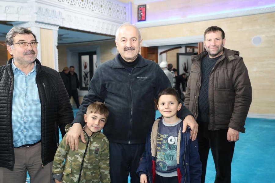 Başkan Büyükgöz, İftarda Gebzelilere Konuk Oluyor 