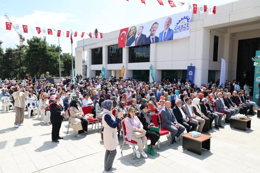 GESMEK’ten Hayata Dokunan Sergi